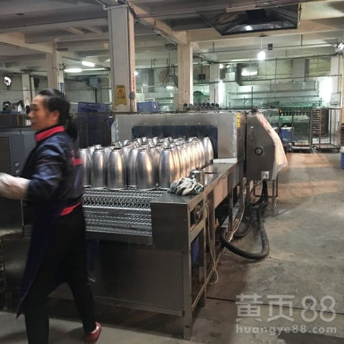 【12年經(jīng)驗(yàn)制造通過(guò)式保溫杯杯底杯蓋批量噴淋除油清洗機(jī)設(shè)備】- 